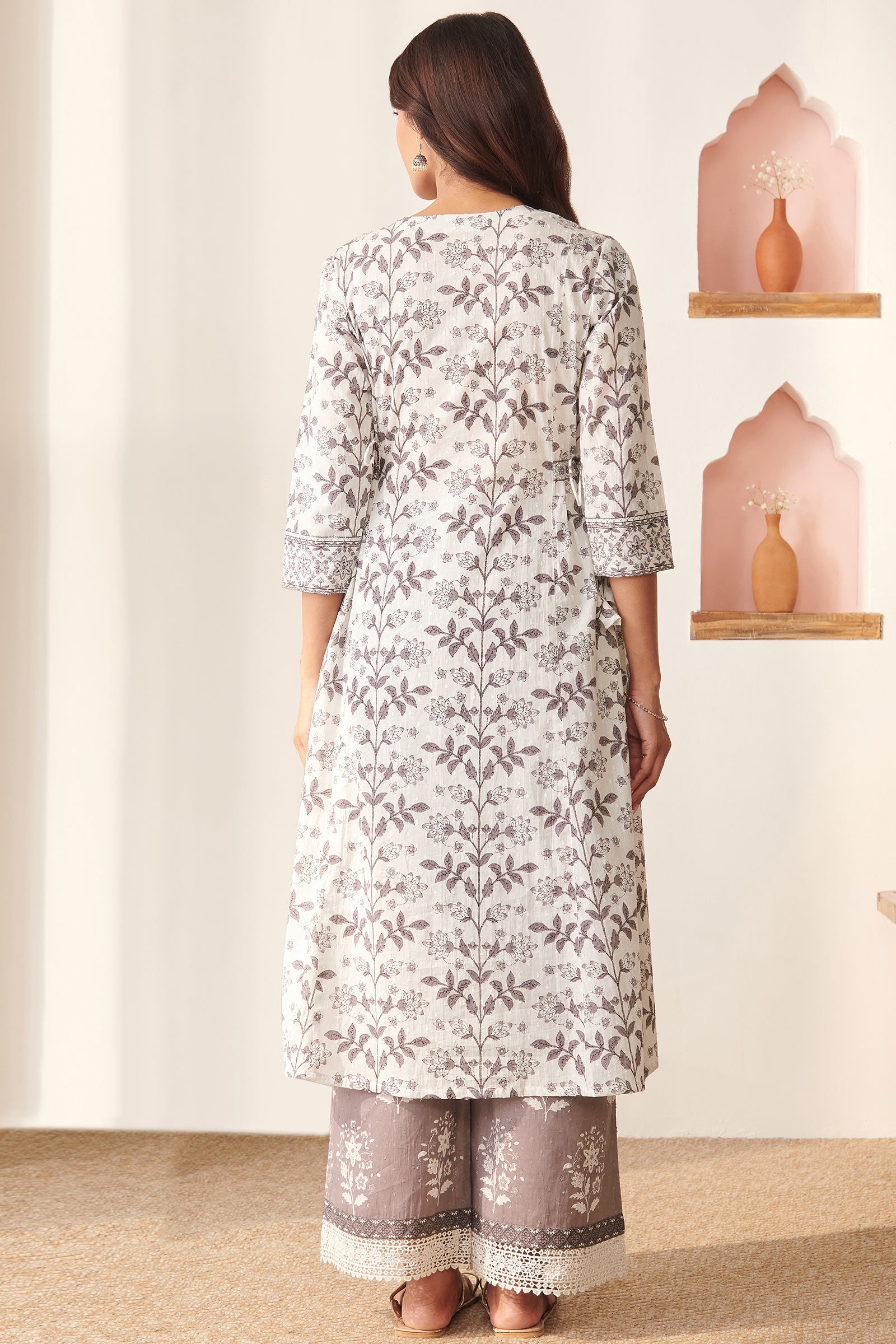Gauhar Azma Sanganeri Kurta