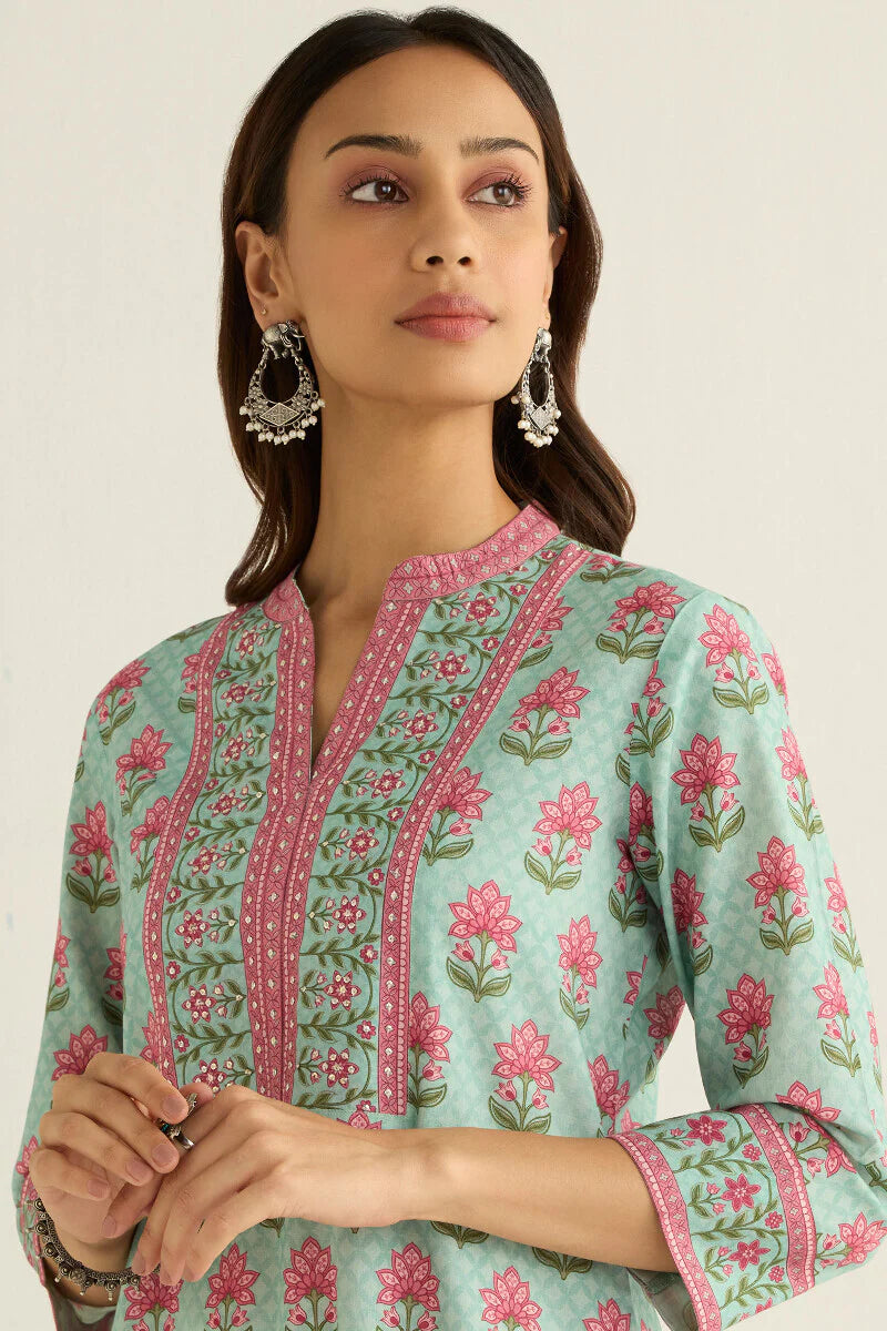 Surplus: Gulraiz Shahida Kurta