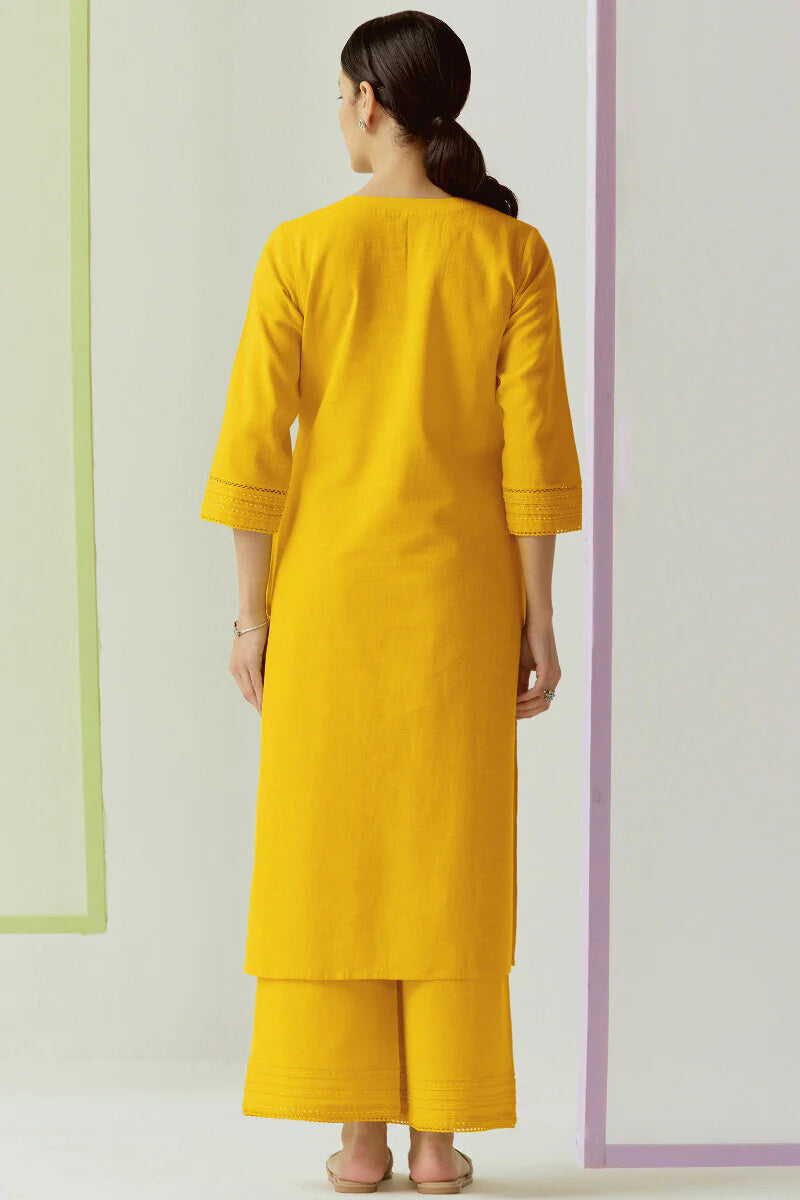 Surplus: Roza Seerat Yellow Kurta