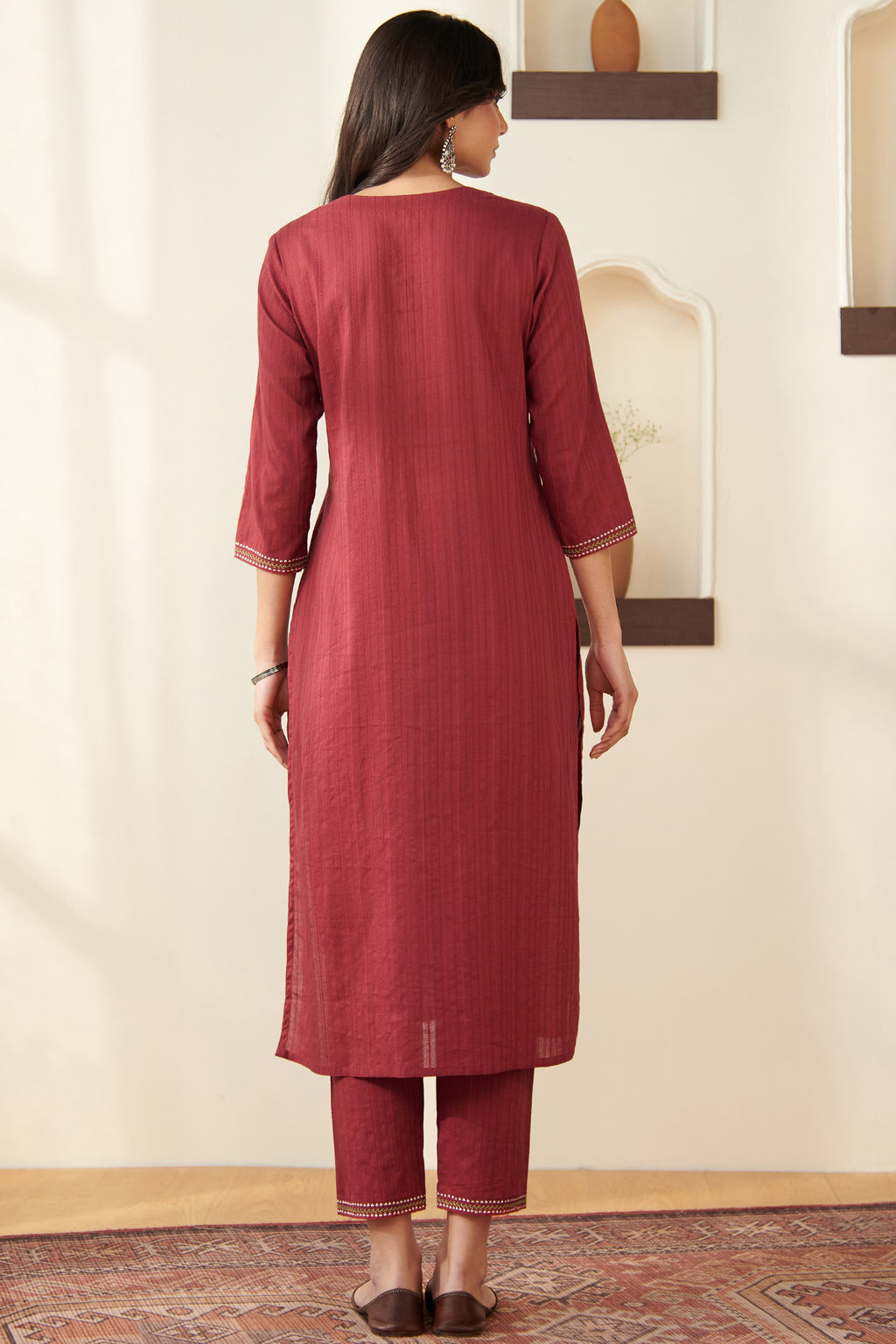 Surplus: Roza Razia Maroon Kurta