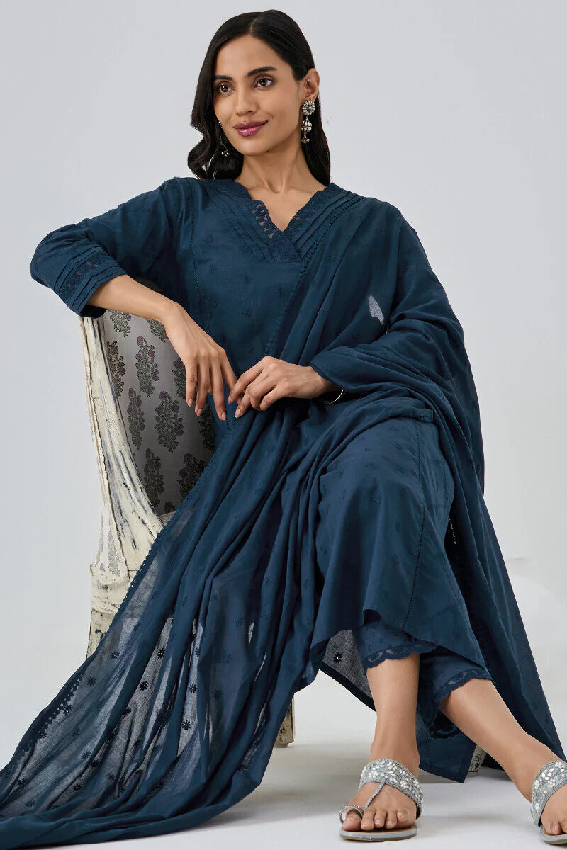 Surplus: Roza Aafiyah Navy Blue Kurta