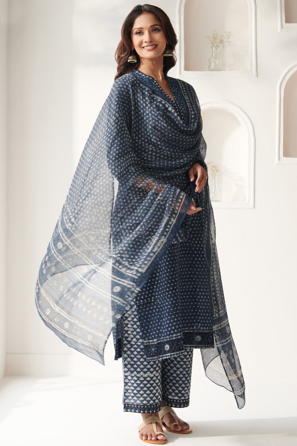 Surplus: Sehra Simar Bagru Kurta