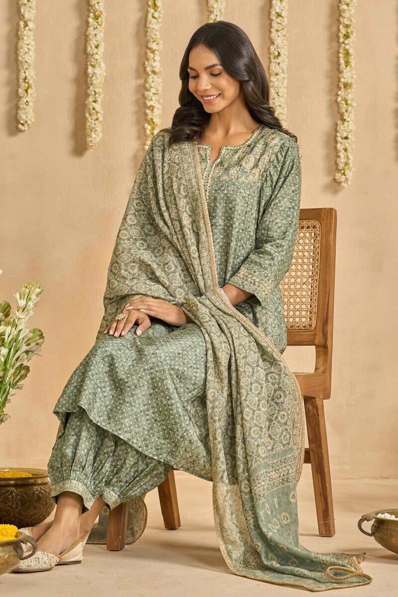 Mehrunissa Nasrin Kurta