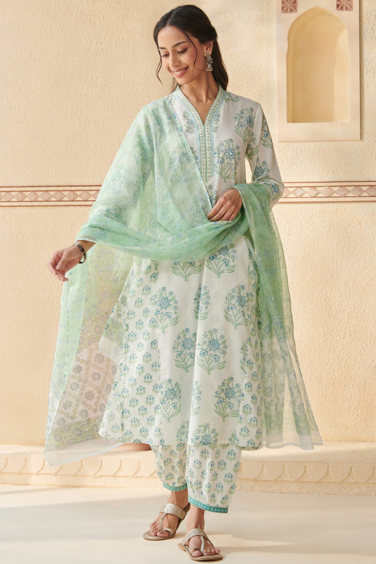 Gulbarg Alya Sanganeri Izhaar Pants