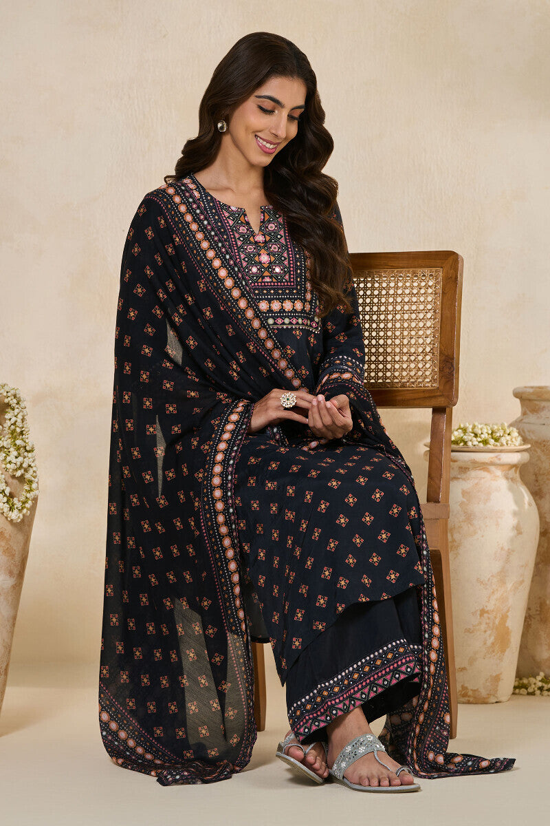 Mehrunissa Saira Kurta