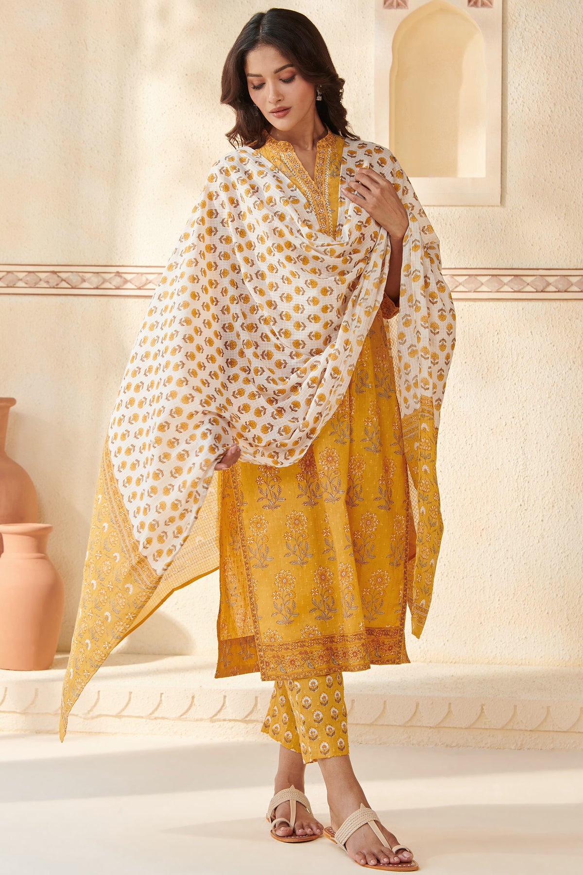 Gulbarg Nazia Sanganeri Kurta