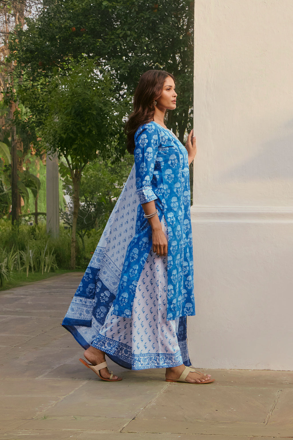 Surplus: Neelofar Zunaira Sanganeri Kurta