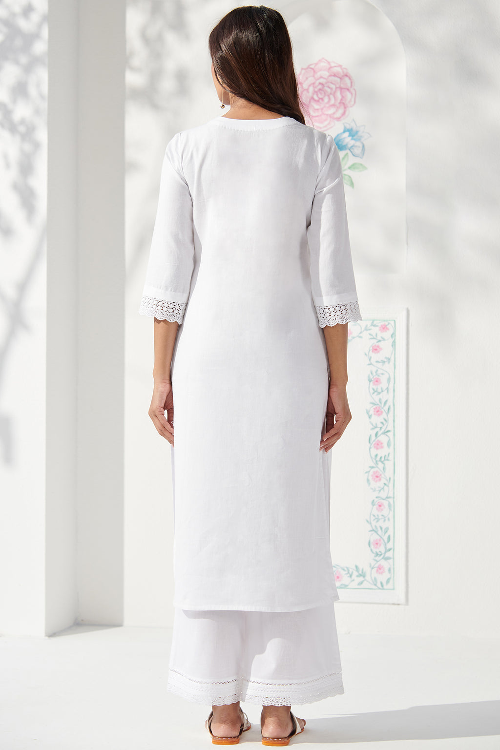 Surplus: Roza Rahima White Kurta