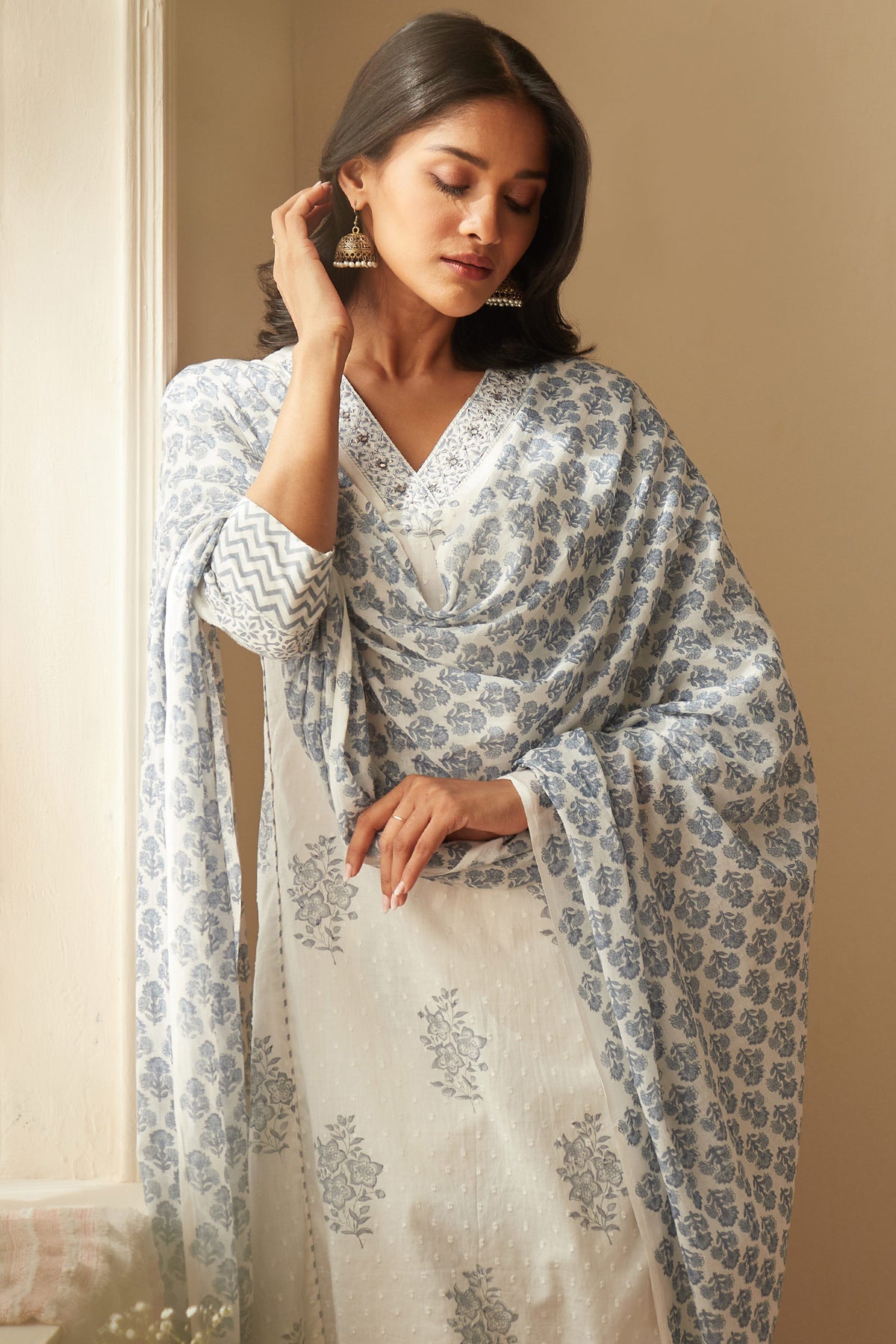 Rosheen Safeena Sanganeri Kurta