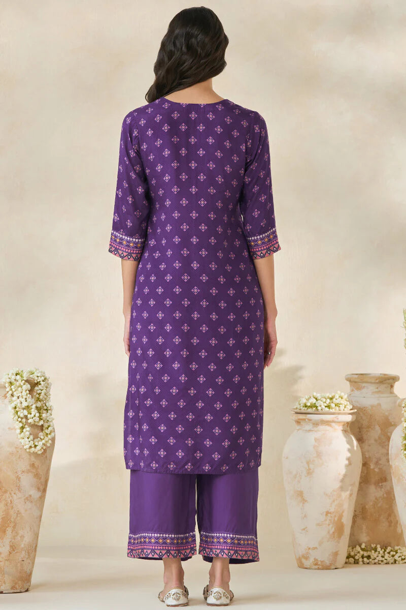 Surplus: Mehrunissa Amreen Kurta