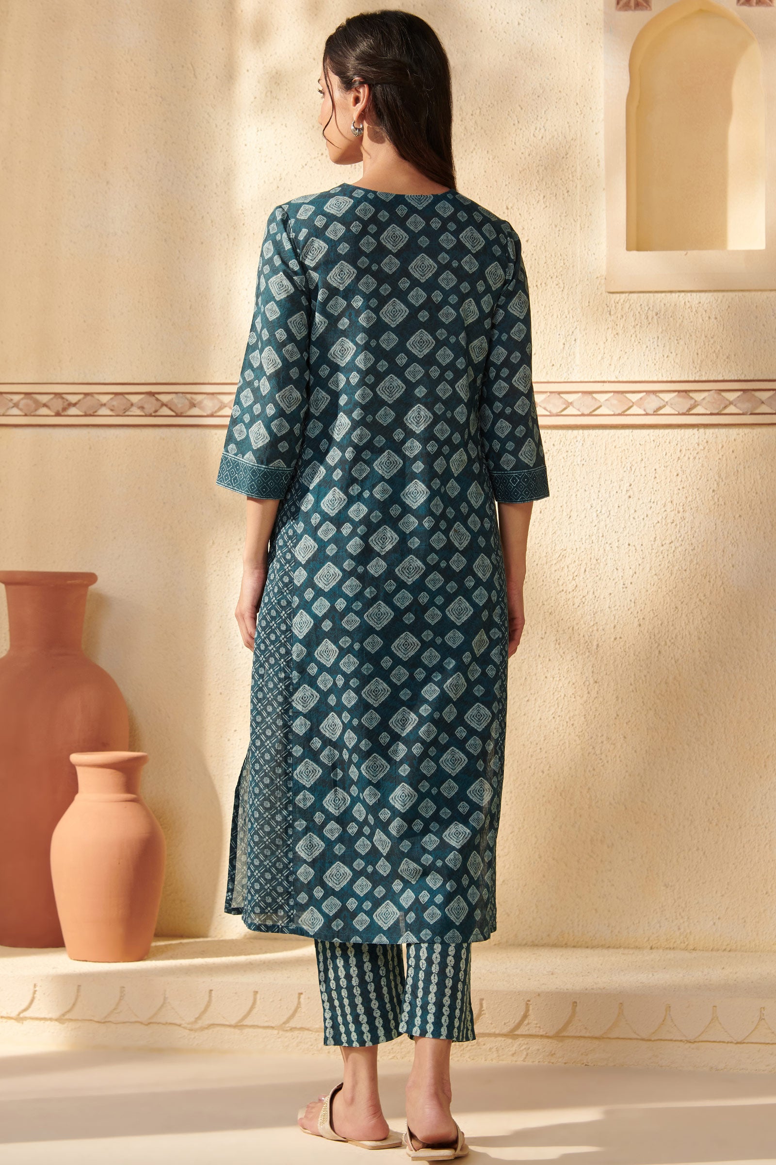 Surplus: Rangrez Ruksar Kurta