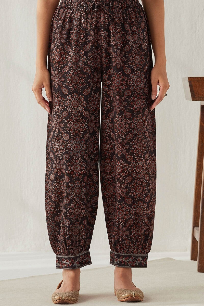 Sehra Maheen Ajrak Izhaar Pants