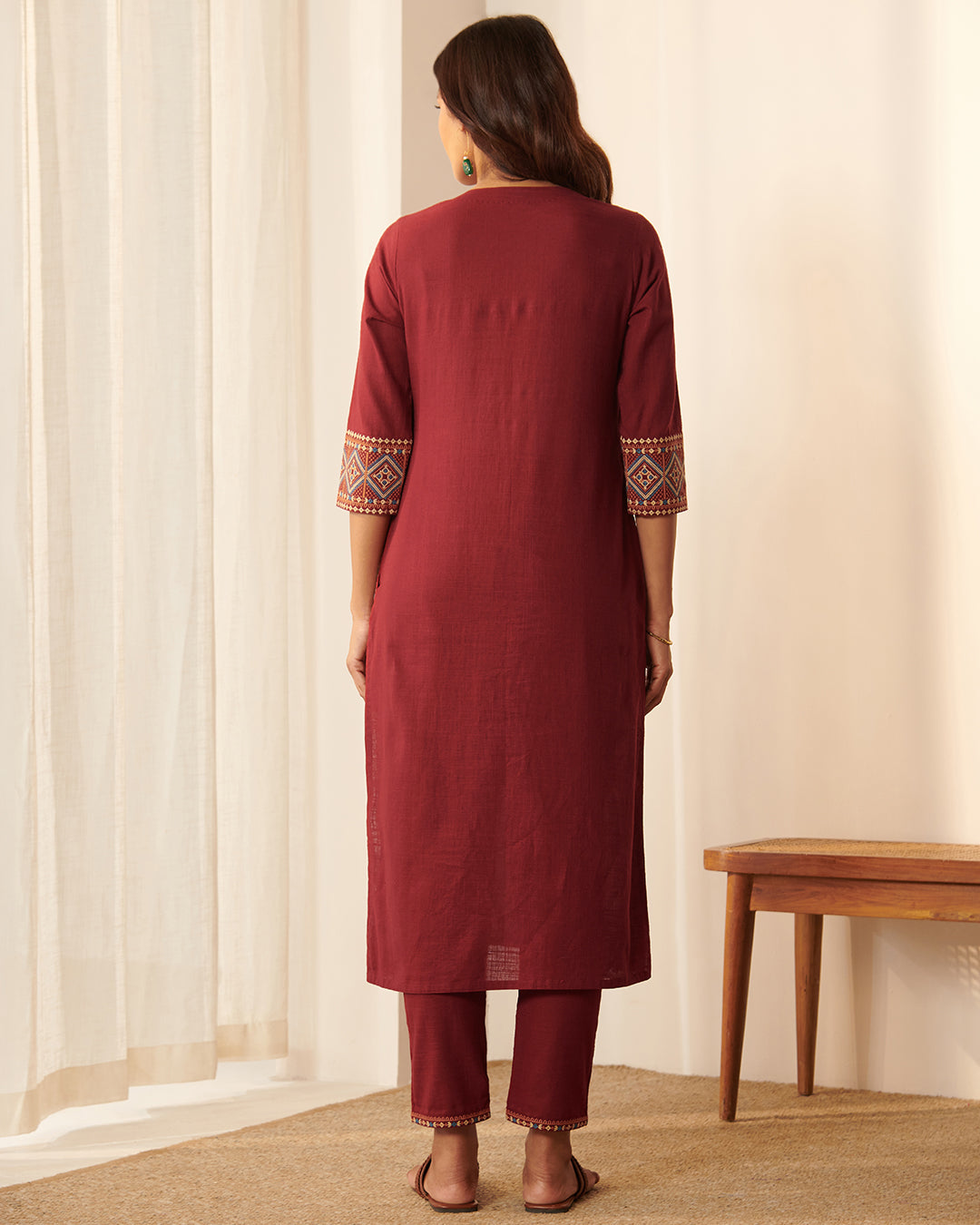 Mehraab Aahana Maroon Kurta