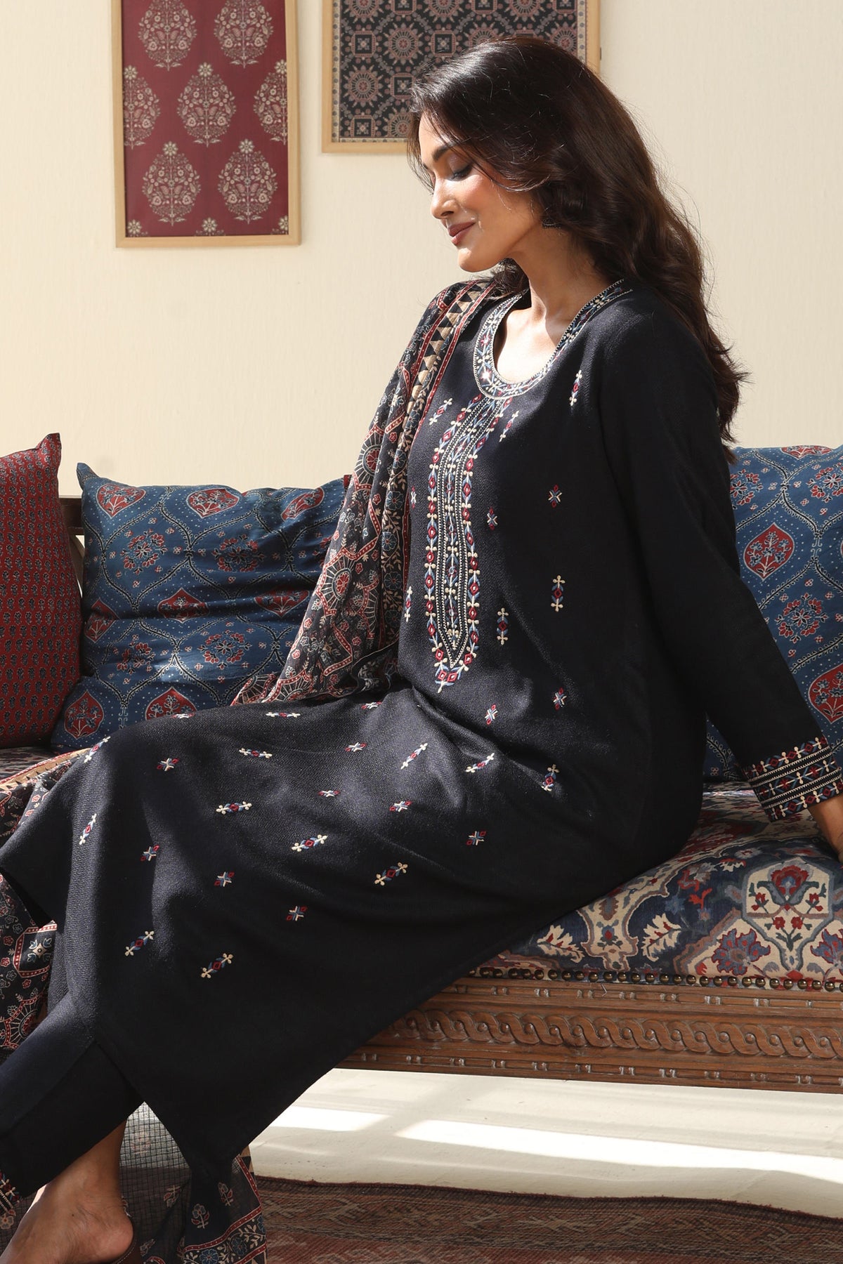 Naadirah Zarina Faux Wool Kurta