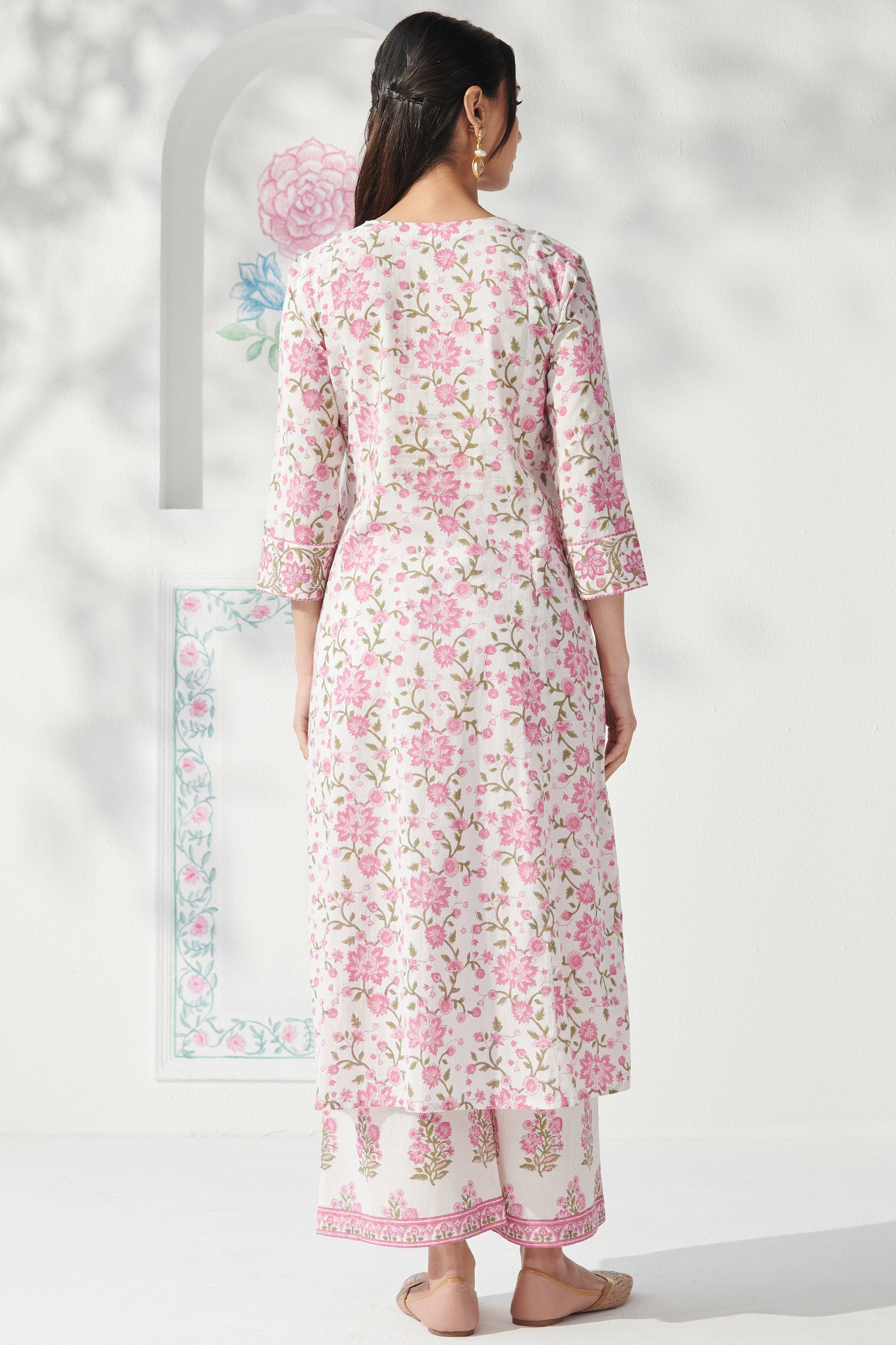 Gulbahar Amreen Sanganeri Kurta