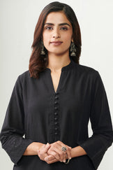 Nasrine Mehnaz Handloom Kurta
