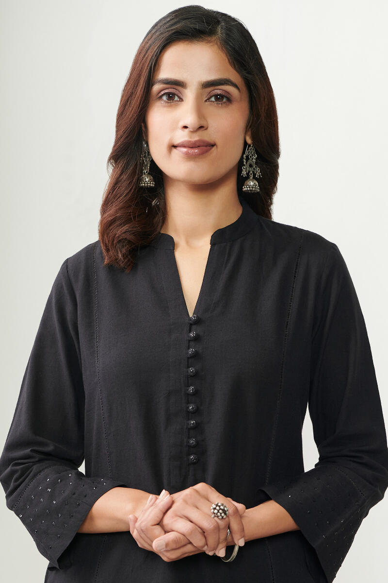 Nasrine Mehnaz Handloom Kurta