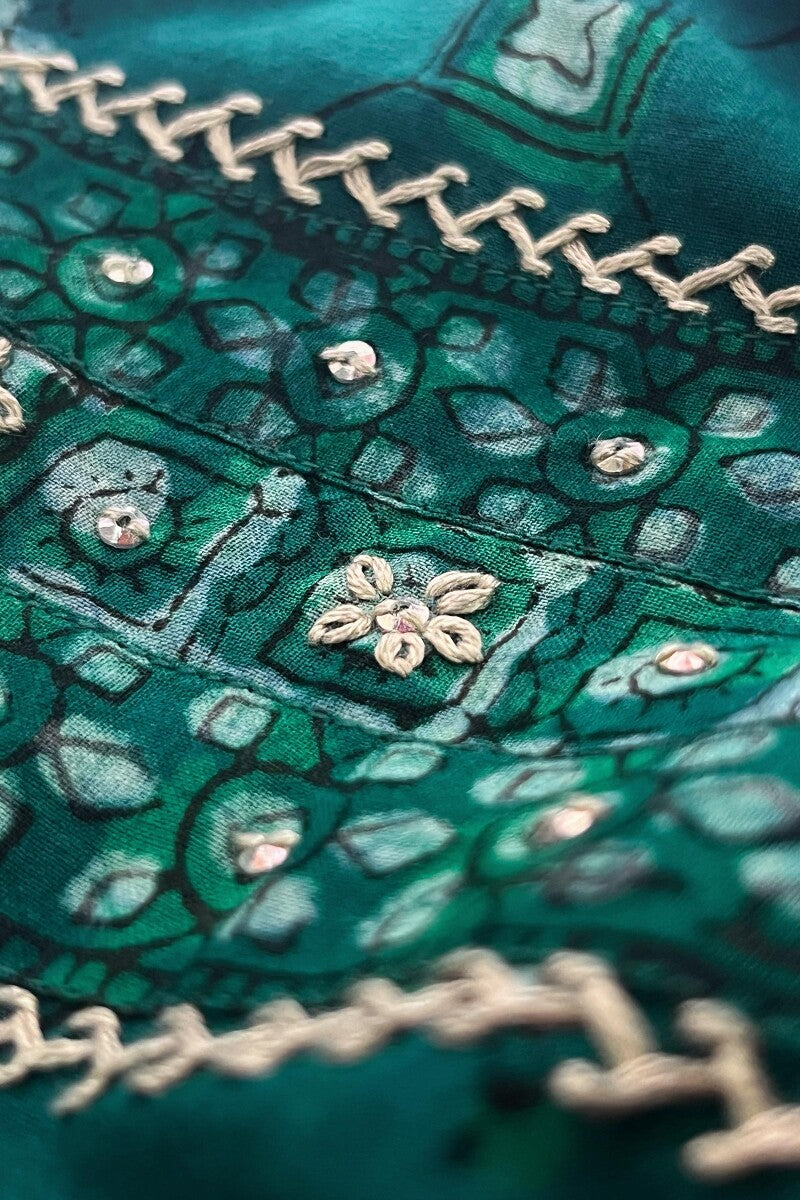 Sehra Amaya Akola Kurta