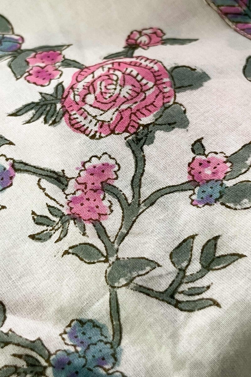 Gulbarg Samrina Kurta