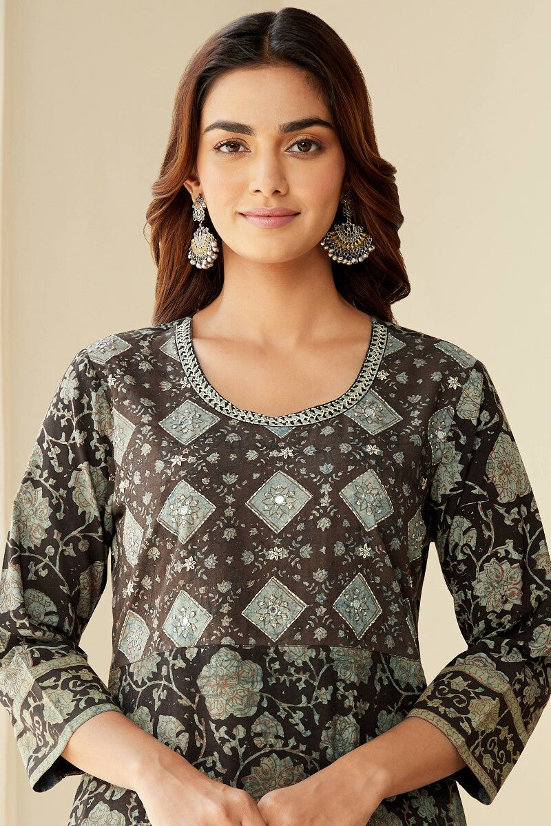 Sehra Aliza Akola Kurta