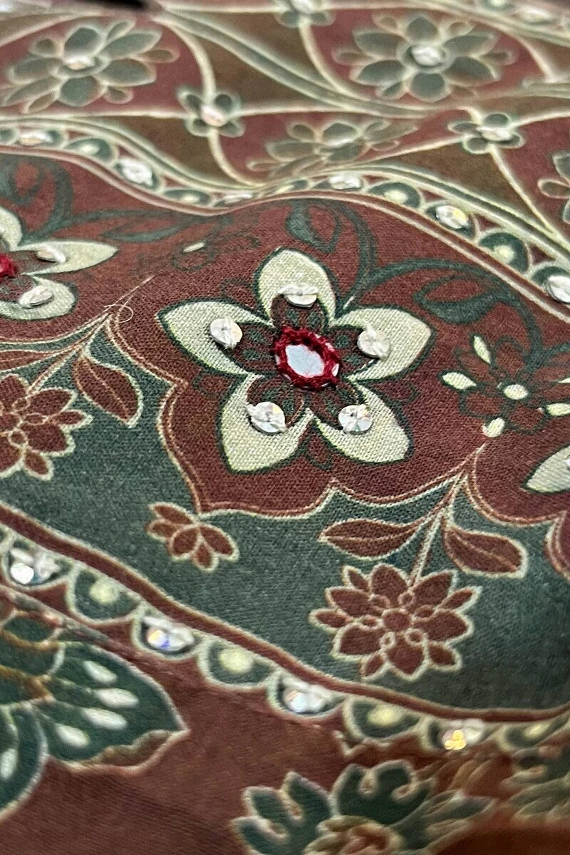 Surplus: Mahnoor Falak Kurta