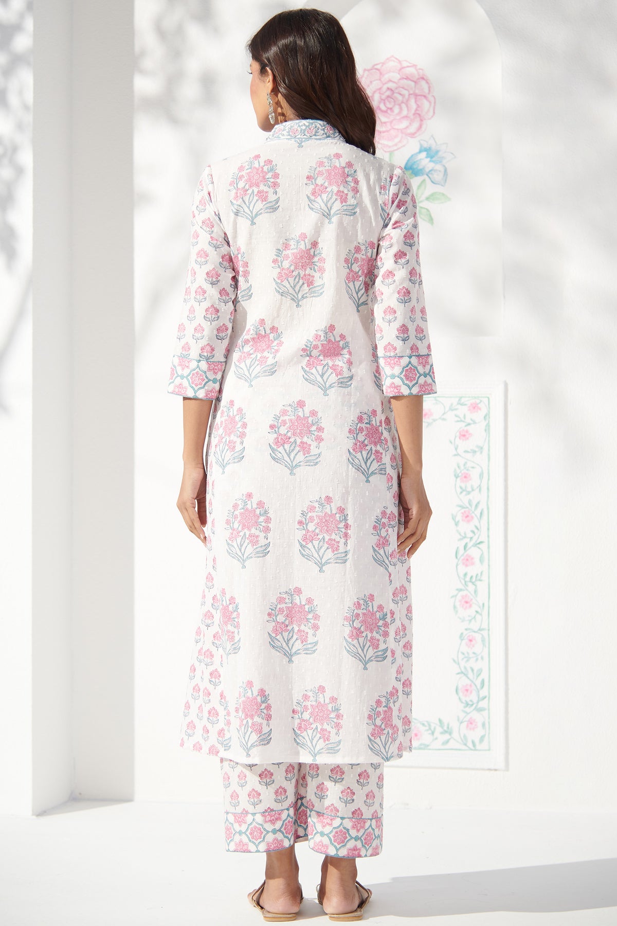 Gulbahar Sumeera Sanganeri Kurta