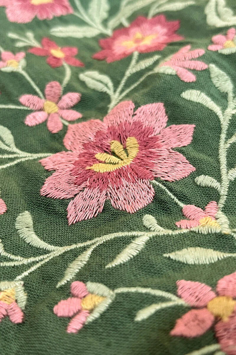 Surplus: Mehreen Saira Kurta