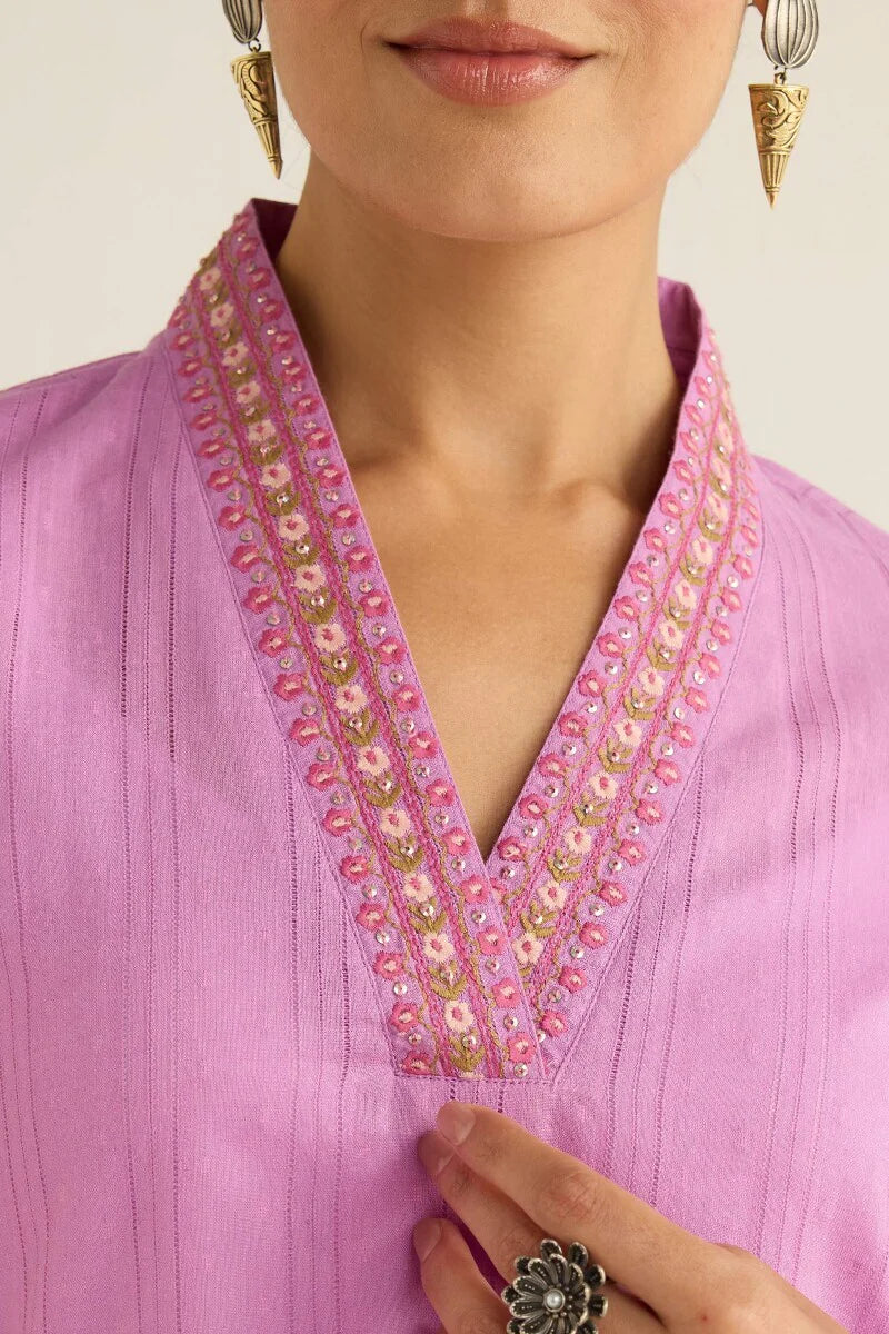 Surplus: Mehraab Samreen Kurta