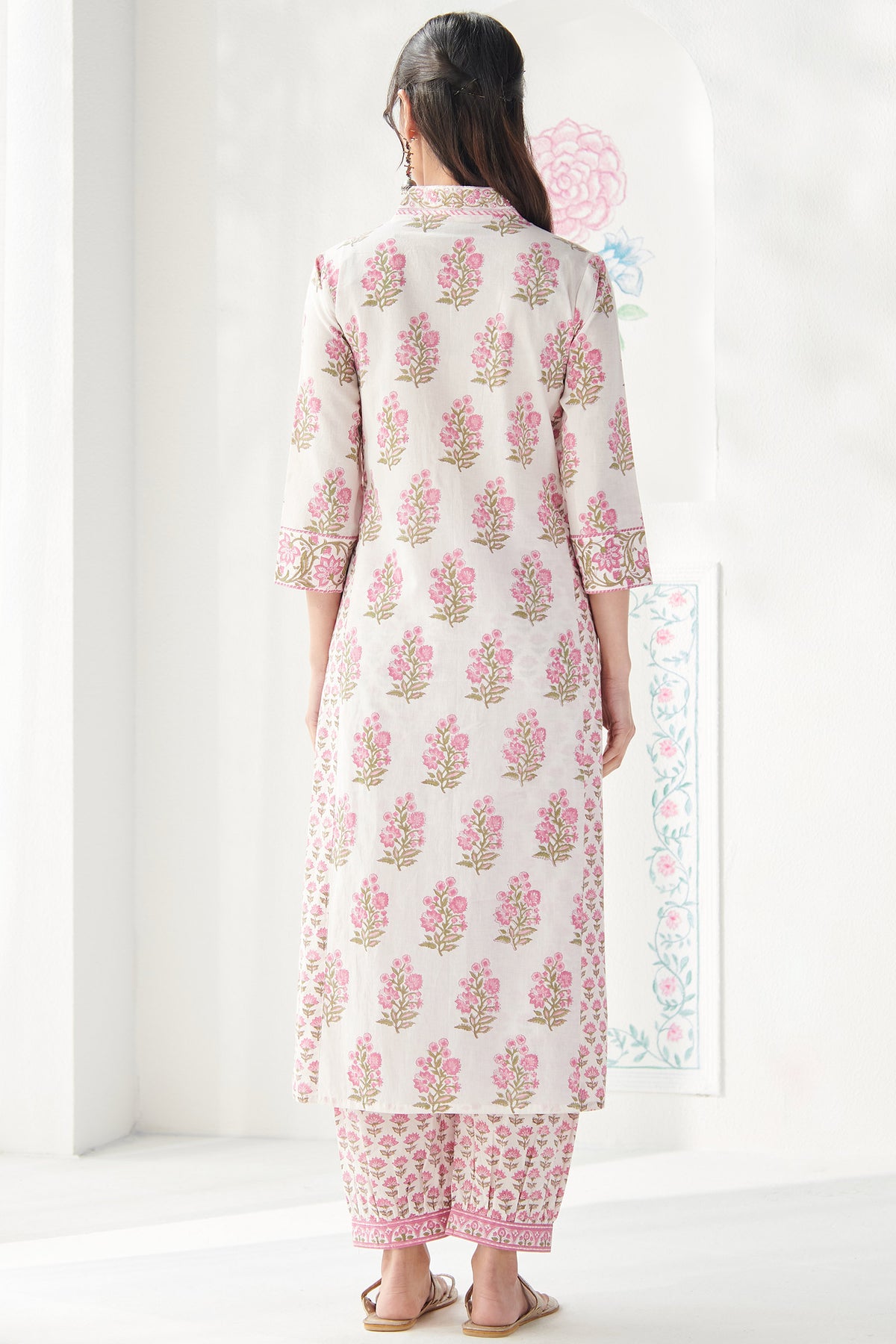 Gulbahar Zubeida Sanganeri Kurta