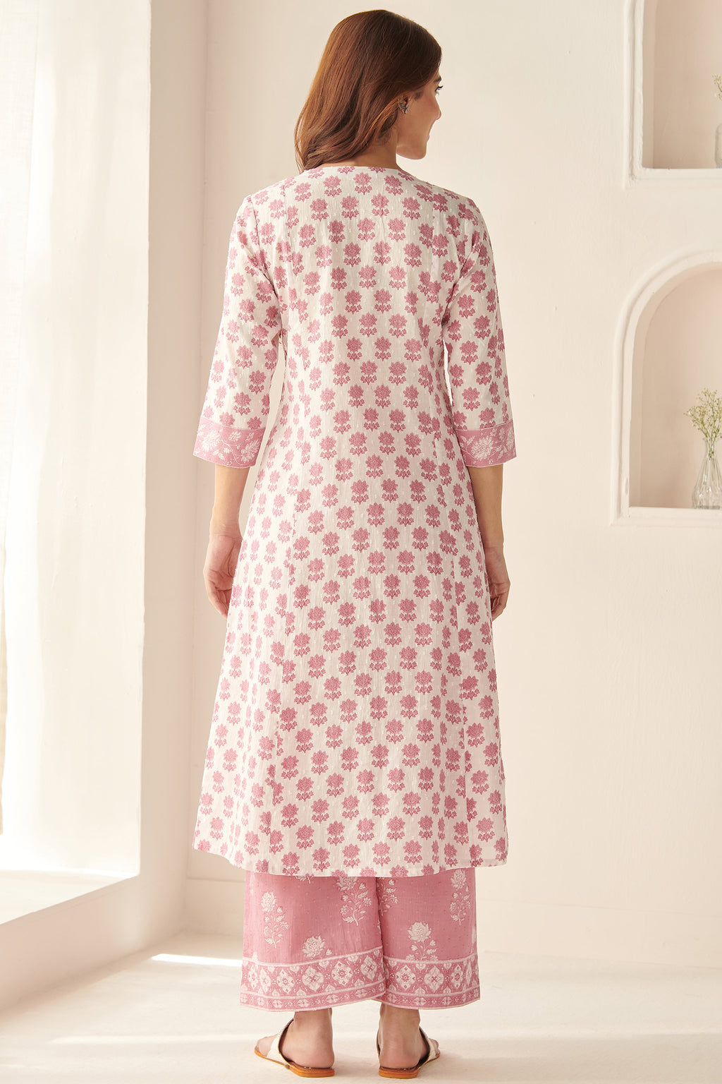 Surplus: Gulbarg Anya Sanganeri Kurta