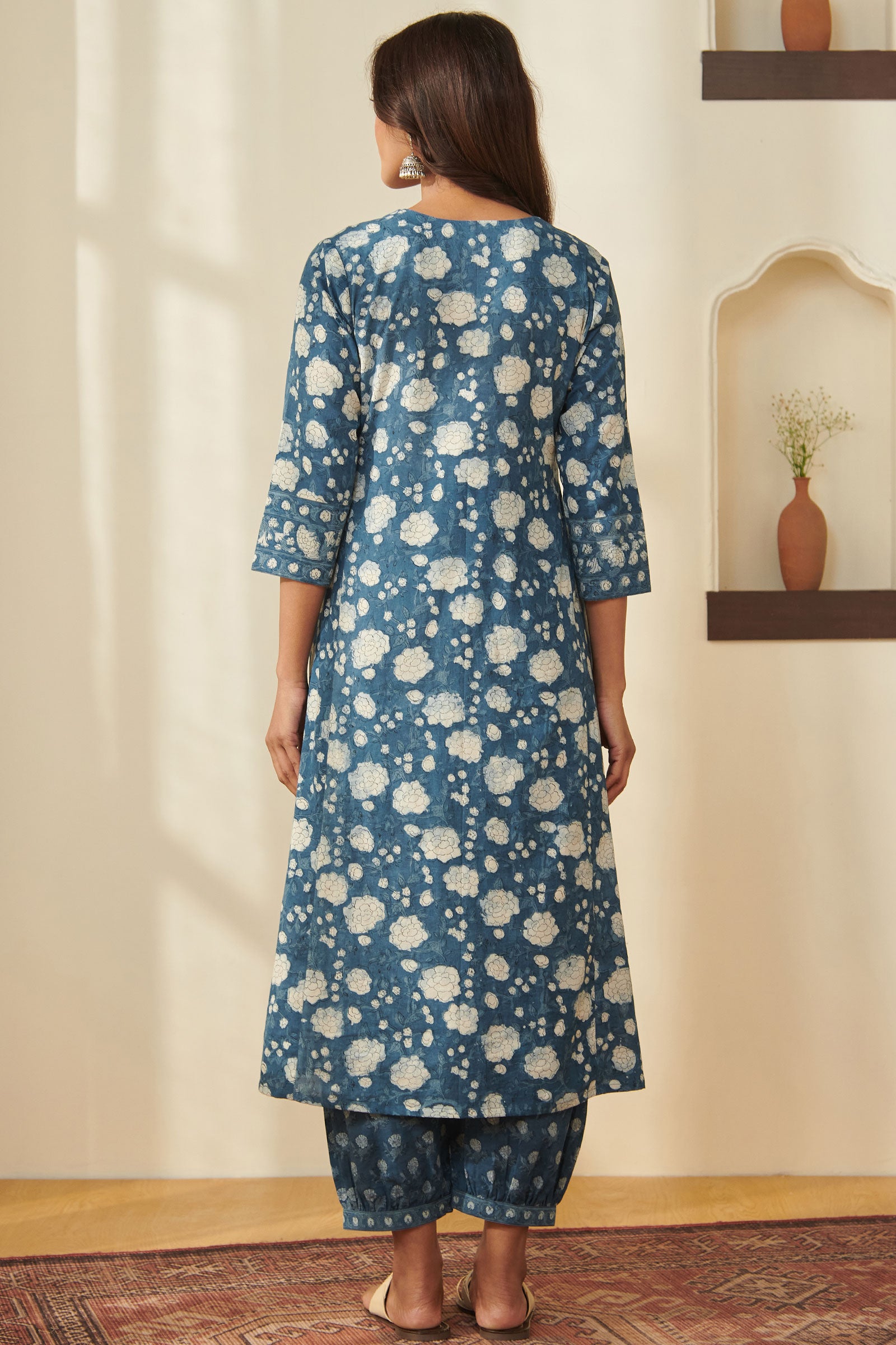 Gulbarg Leela Bagru Kurta