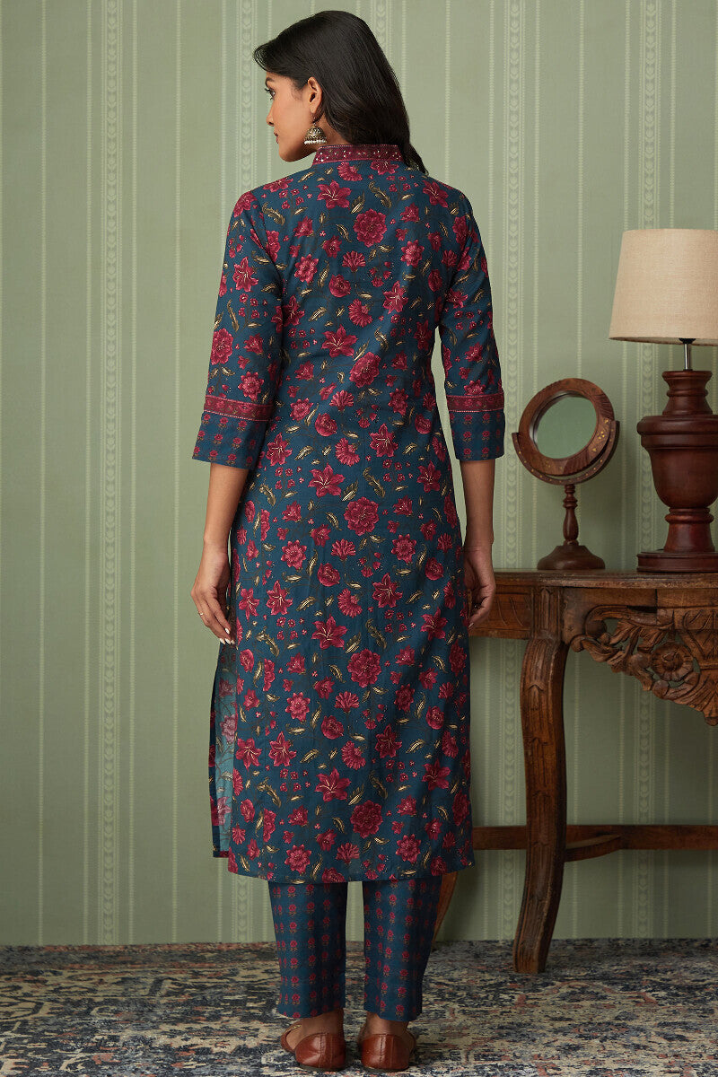 Mahnoor Saira Kurta