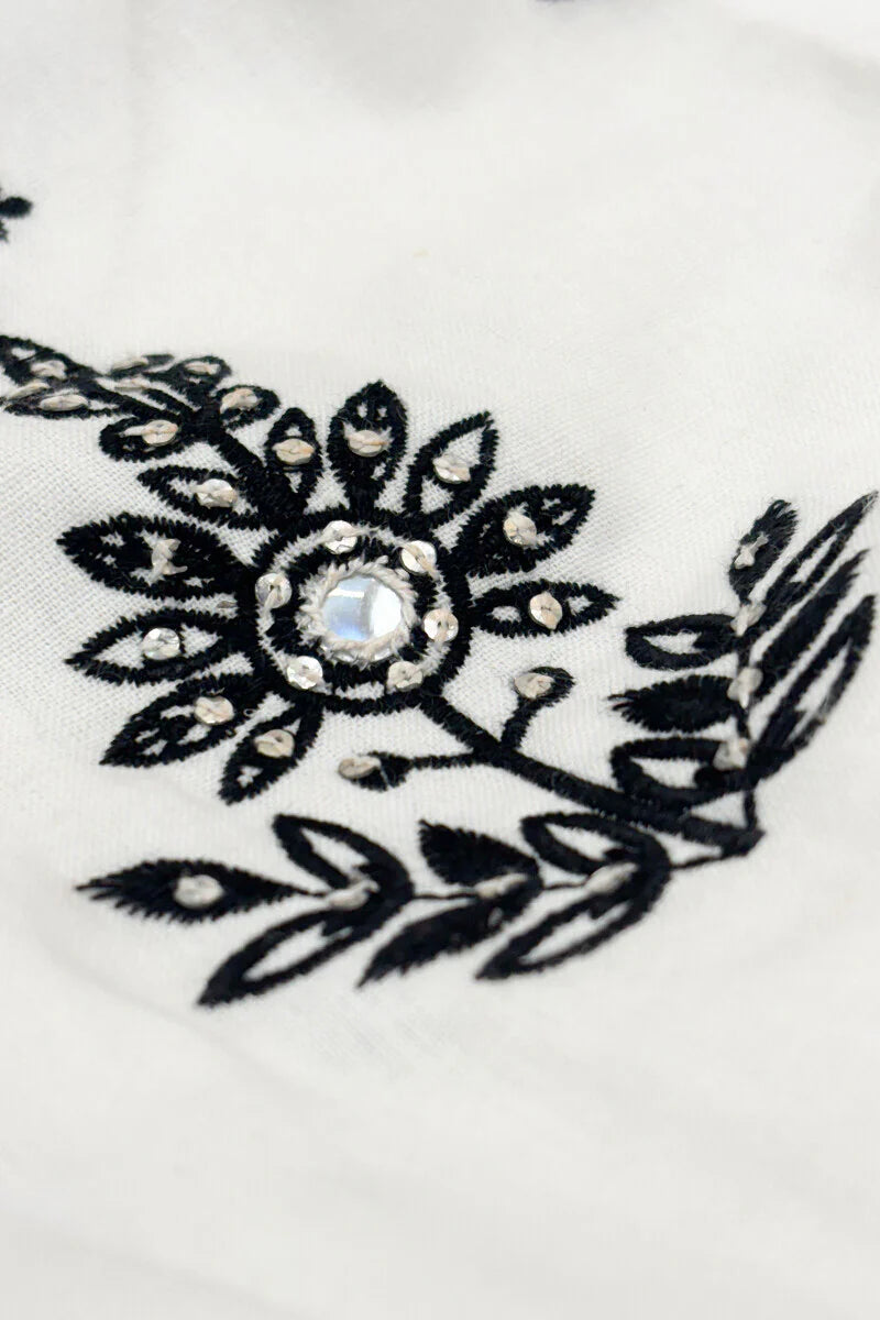 Surplus: Mehraab Nafisa Kurta