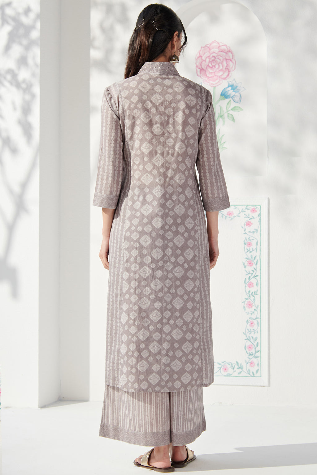 Rangrez Parisa Kurta