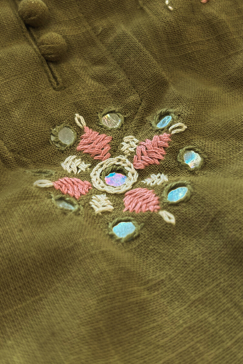 Kashida Kiara Olive Green Kurta