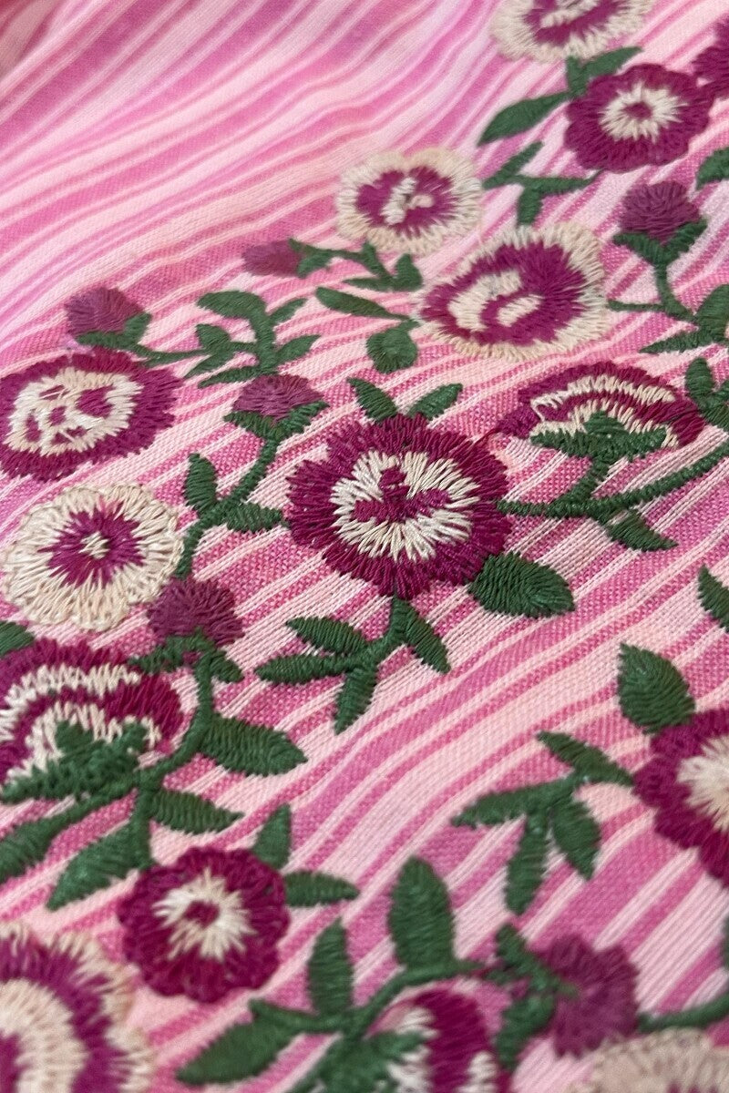 Rosheen Shenaz Kurta