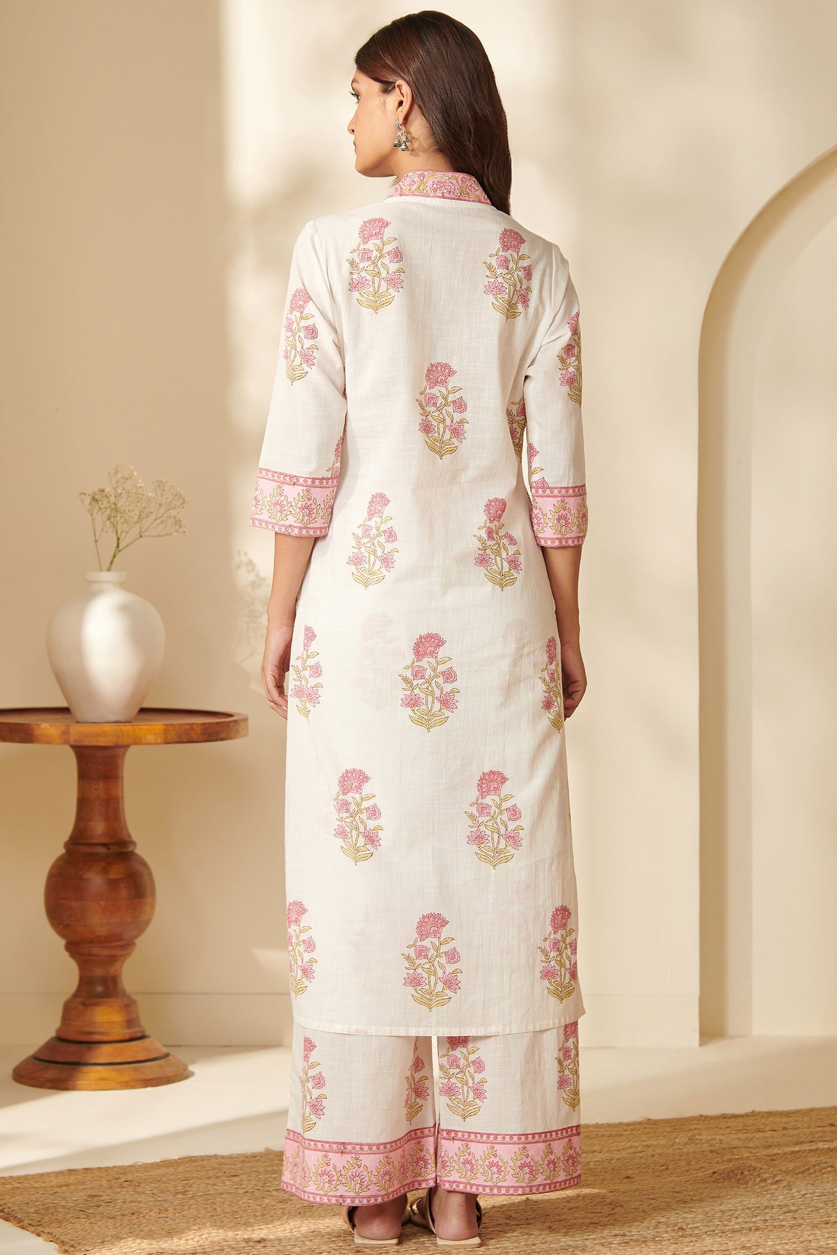 Gulbarg Rania Sanganeri Kurta