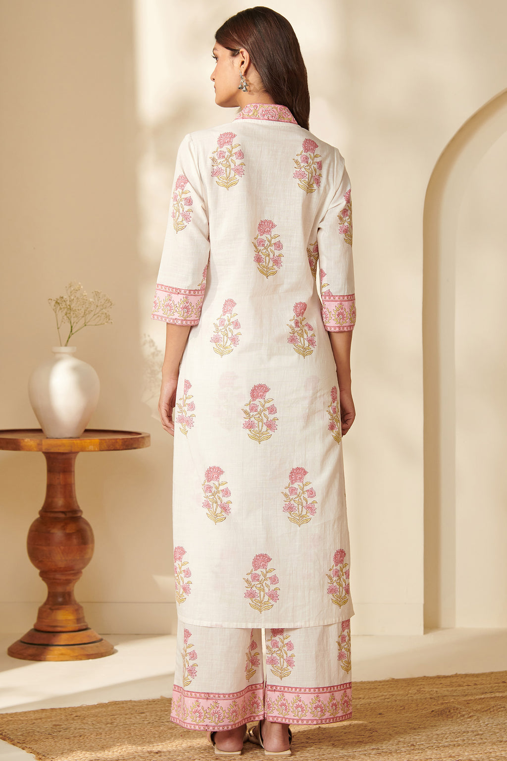 Surplus: Gulbarg Rania Sanganeri Kurta