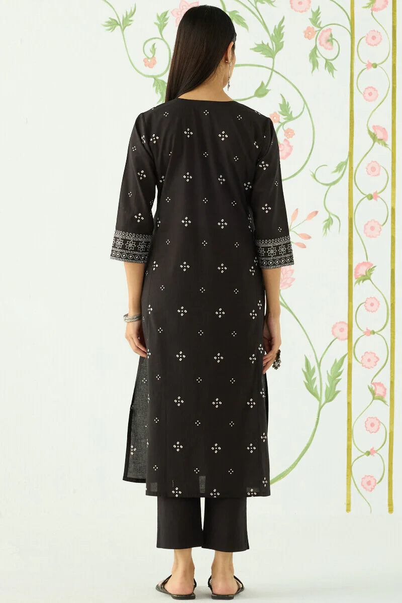 Surplus: Rangrez Maira Kurta