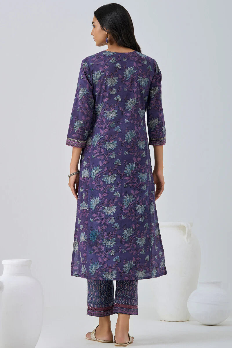 Surplus: Sehra Falak Akola Kurta