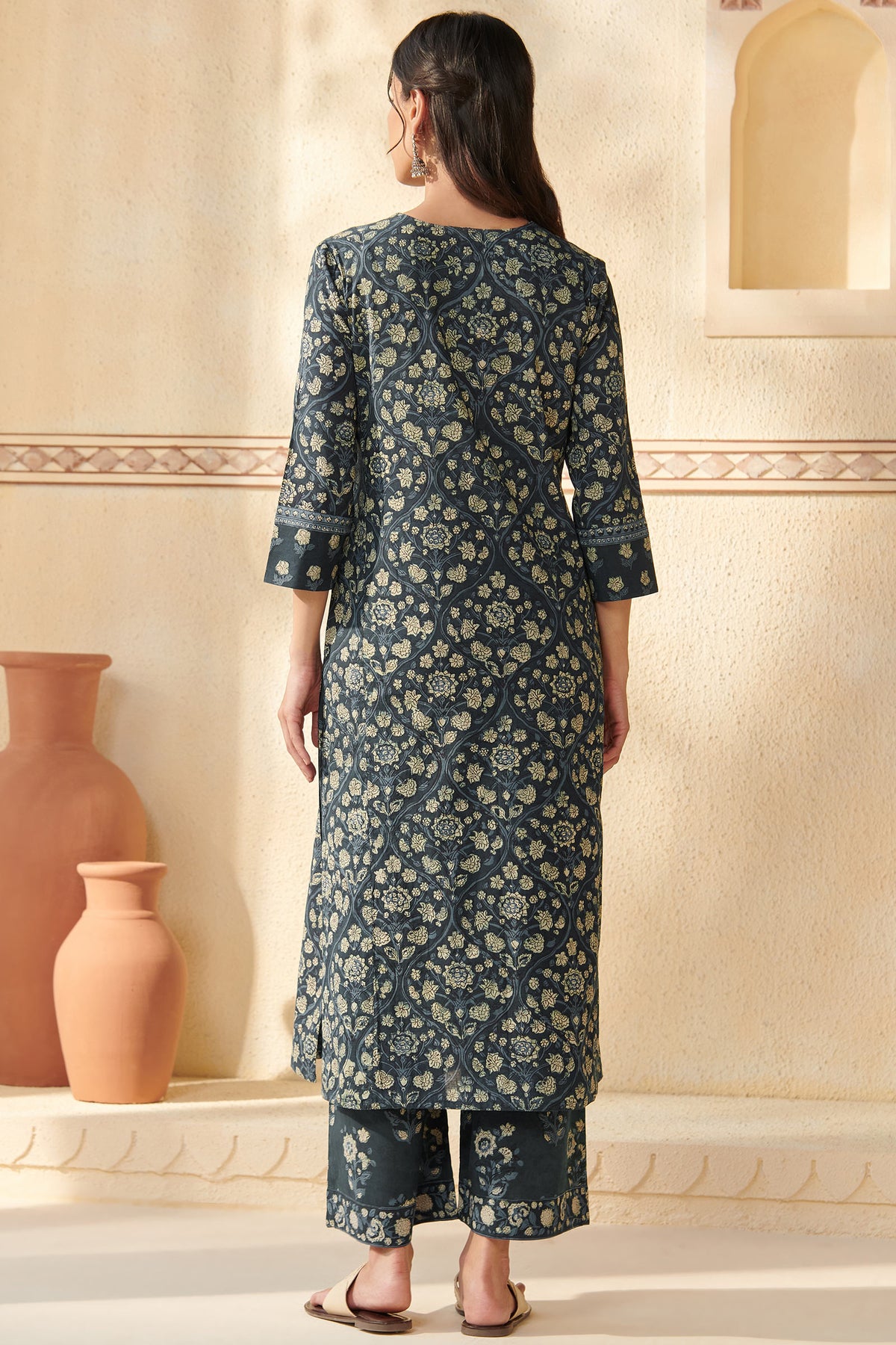 Sehra Zeinab Bagru Kurta