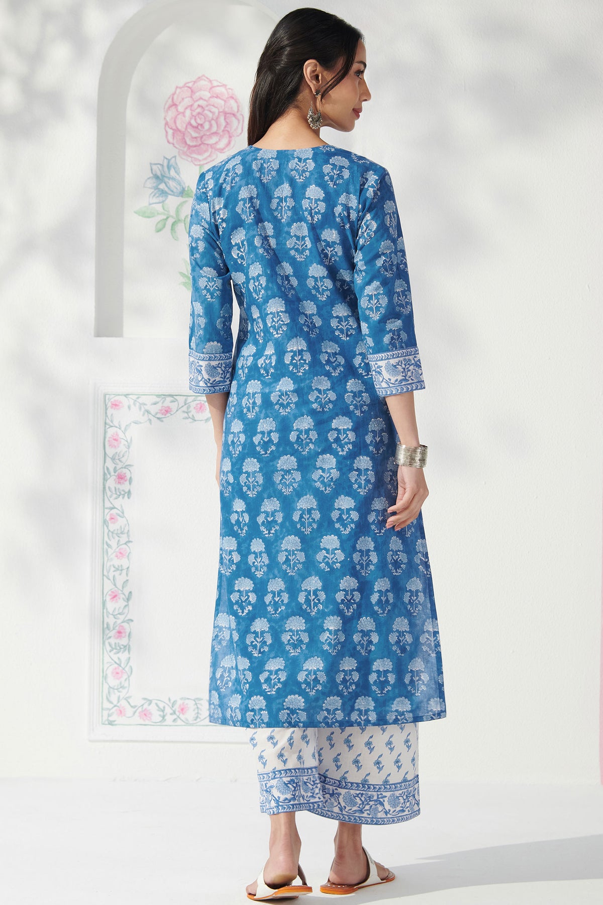 Surplus: Neelofar Zunaira Sanganeri Kurta