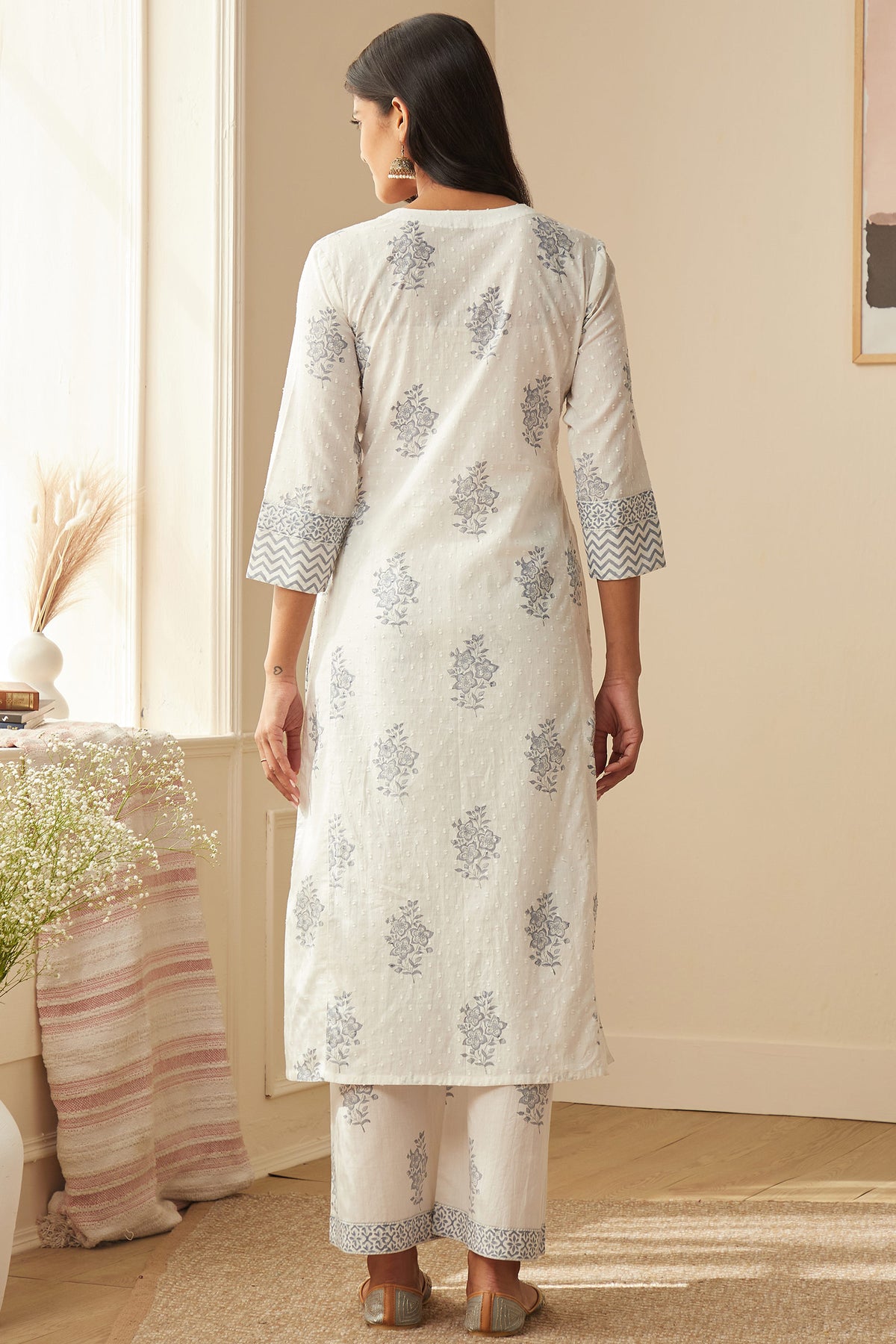Rosheen Safeena Sanganeri Kurta