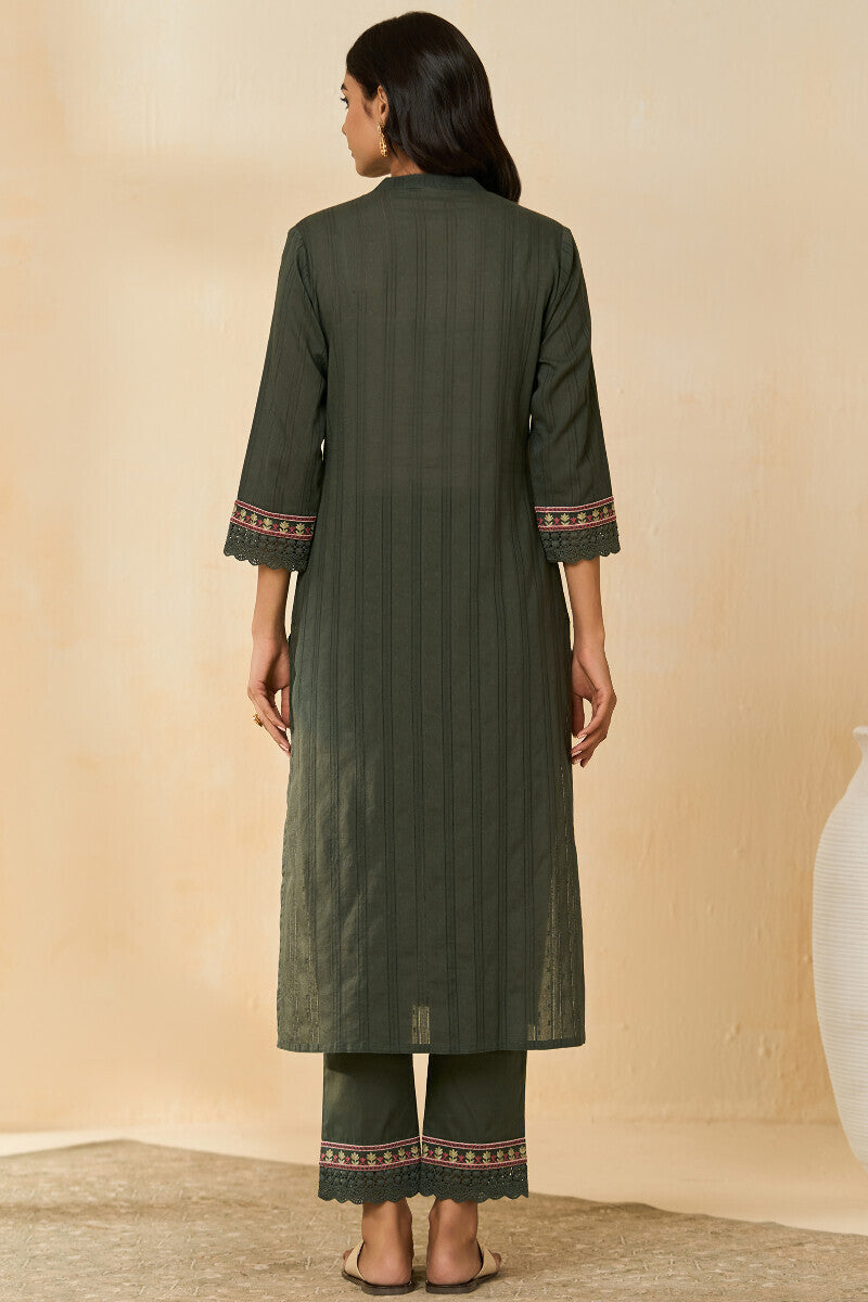 Mehraab Mahi Kurta
