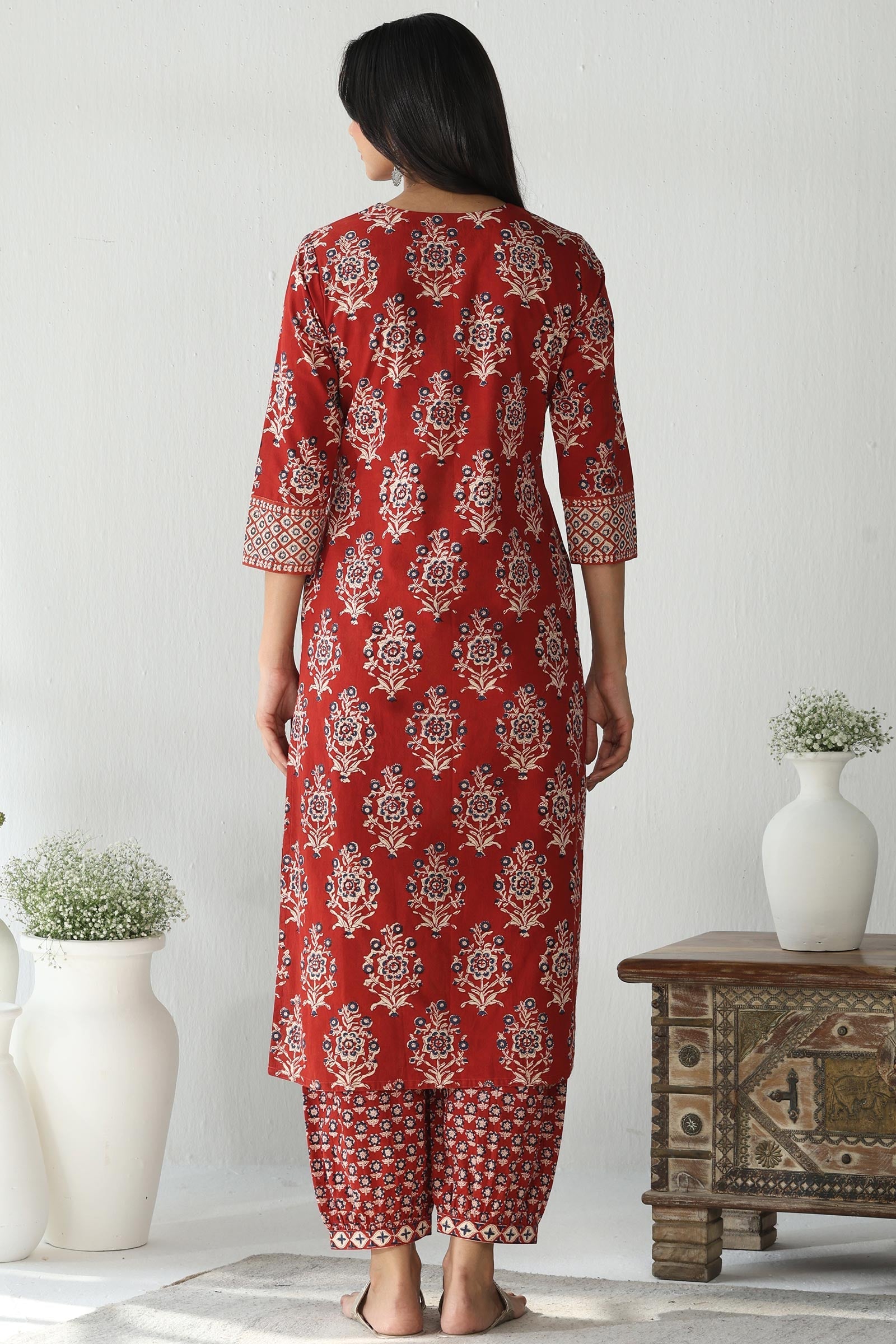 Surplus: Sehra Kainat Bagru Kurta