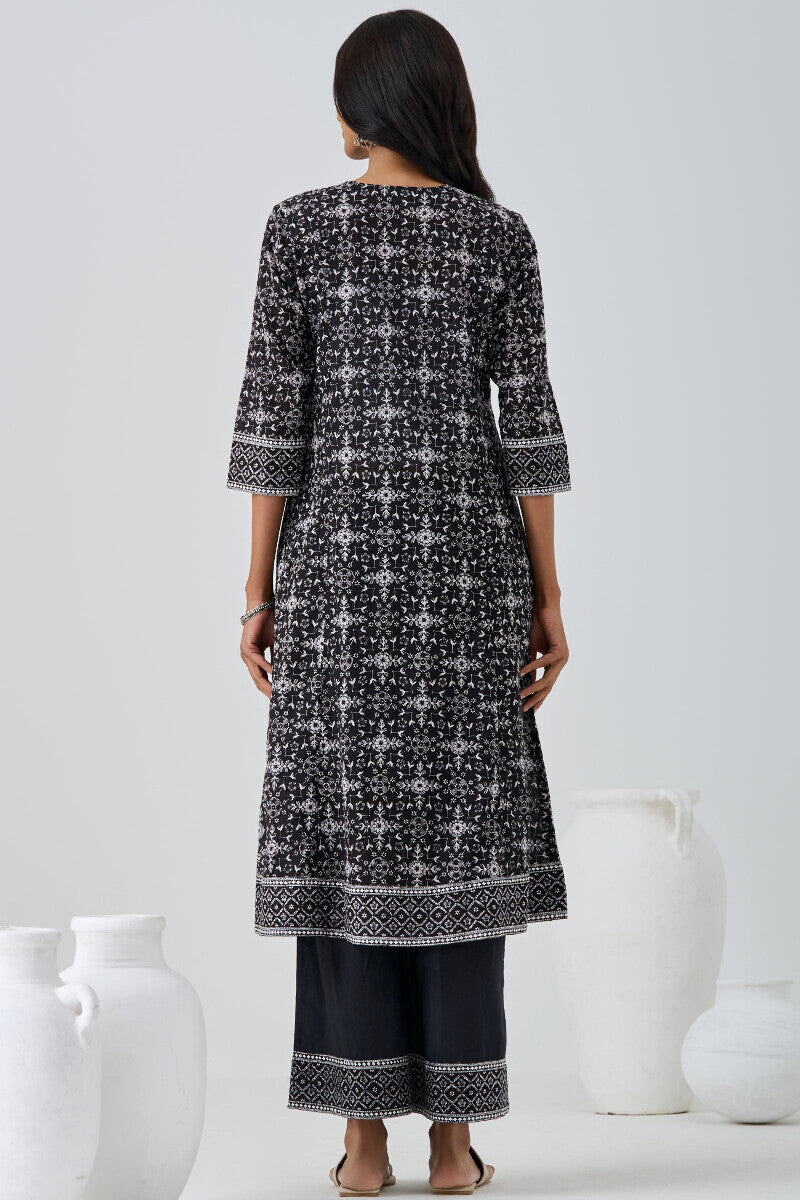 Mumtaz Rehmat Kurta