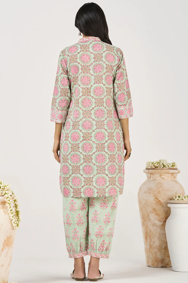 Surplus: Roz Meher Zeinab Sanganeri Short Kurta