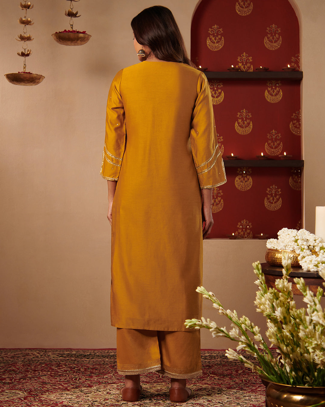 Roshanara Leela Marigold Kurta
