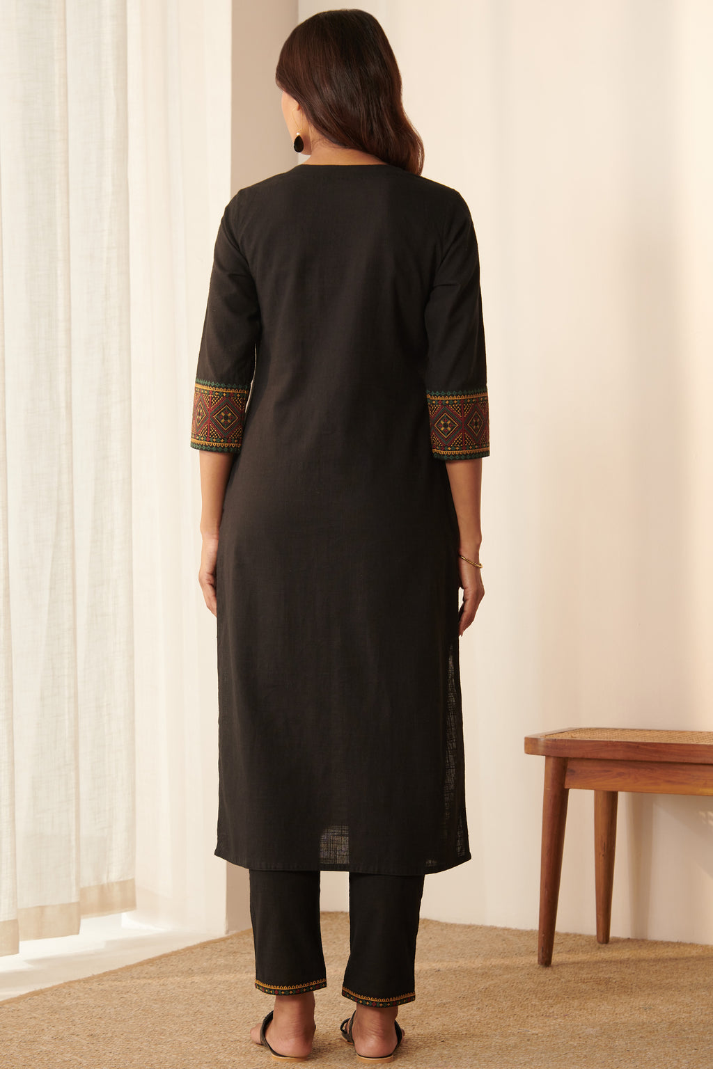 Mehraab Nahiza Black Kurta