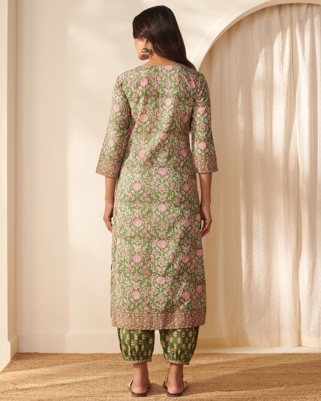 Surplus: Gauhar Nabeeha Sanganeri Kurta